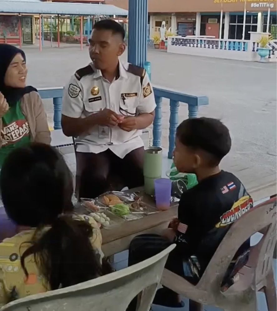 pengawal berbuka puasa